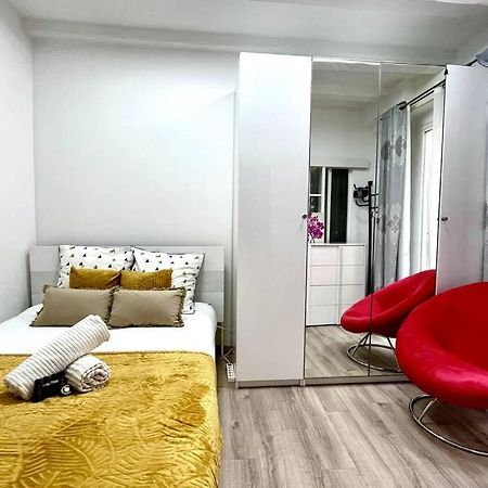 Exceptionnelle Maison De Ville ✧Cour Privee ✧Metro Paris Dış mekan fotoğraf